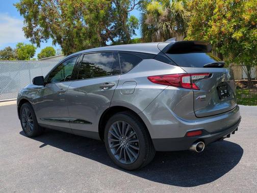 Liquid Carbon Metallic 2025 Acura RDX Technology Package