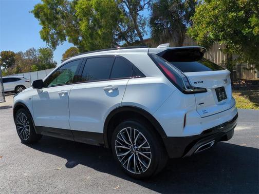 2025 Cadillac XT4 Sport