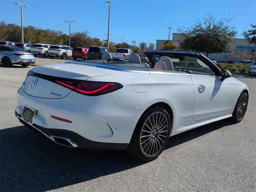 2025 Mercedes-Benz CLE 300 4MATIC Cabriolet