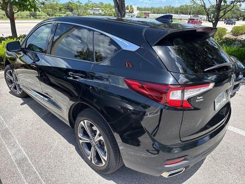 Majestic Black Pearl 2024 Acura RDX Advance Package