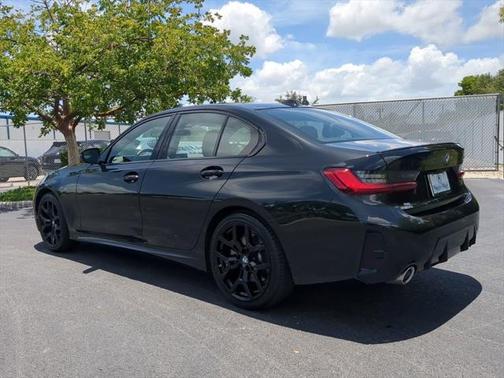 2025 BMW 330 i