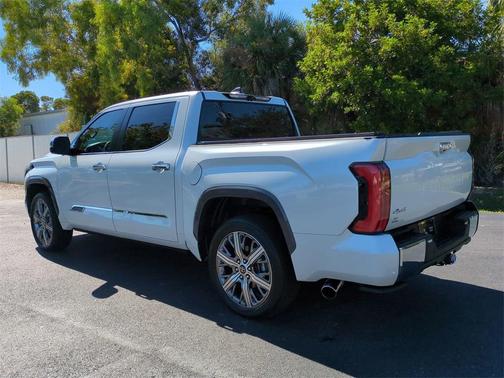 2024 Toyota Tundra Hybrid 1794 Edition