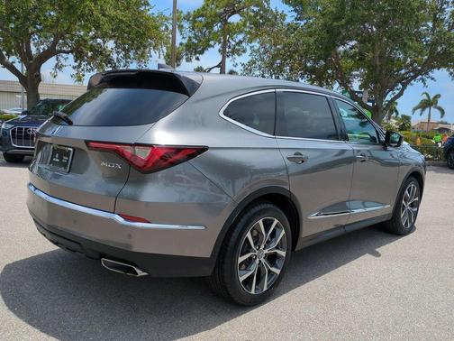 Liquid Carbon Metallic 2023 Acura MDX Technology Package