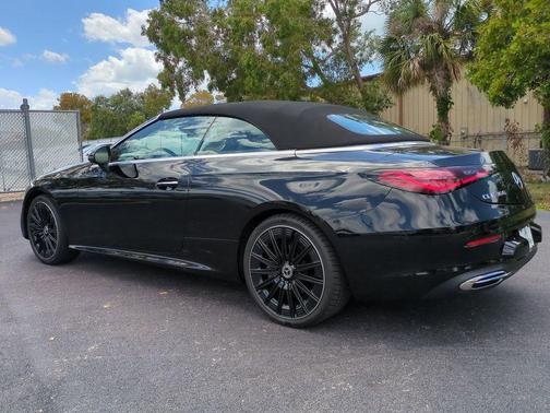 2025 Mercedes-Benz CLE 300 4MATIC Cabriolet