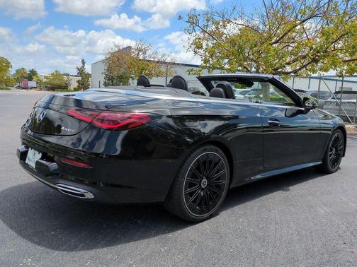 2025 Mercedes-Benz CLE 300 4MATIC Cabriolet