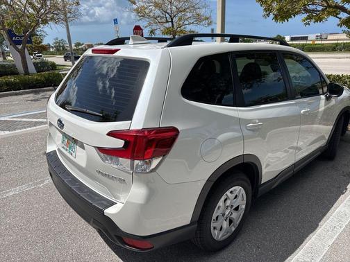 2021 Subaru Forester Base