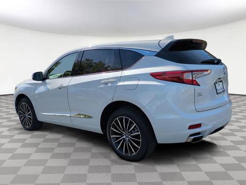 Platinum White Pearl 2026 Acura RDX Advance Package