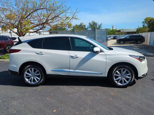 Platinum White Pearl 2024 Acura RDX Base
