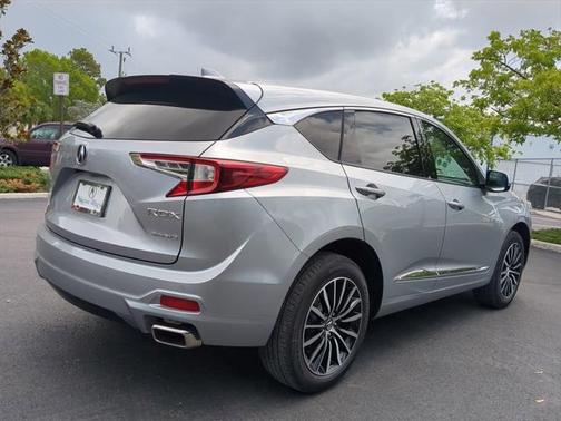 2025 Acura RDX Advance Package