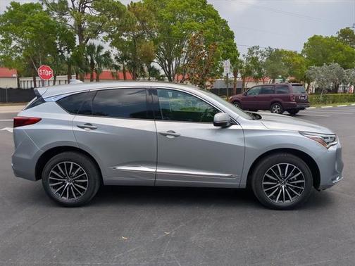 2025 Acura RDX Advance Package