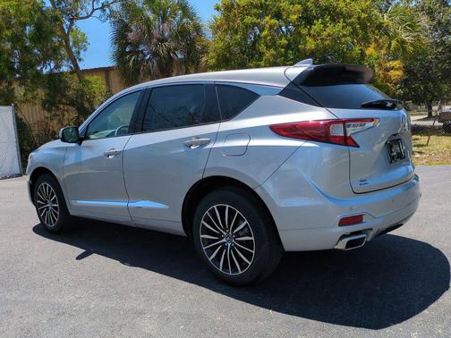 Solar Silver Metallic 2026 Acura RDX Advance Package