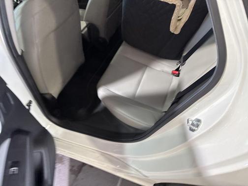 Platinum White Pearl 2024 Acura Integra Base