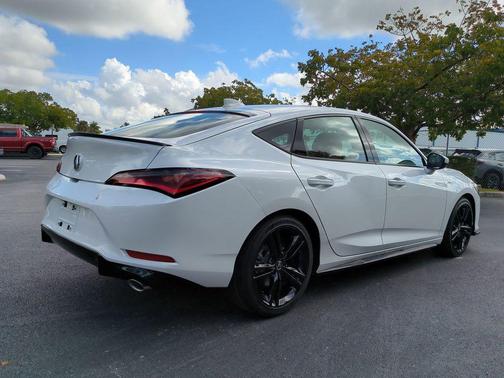Platinum White Pearl 2026 Acura Integra FWD A-Spec