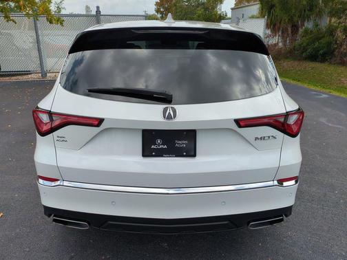 Platinum White Pearl 2023 Acura MDX Technology Package