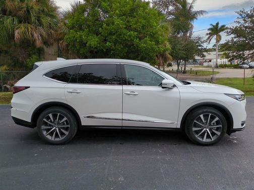 Platinum White Pearl 2026 Acura MDX Technology Package