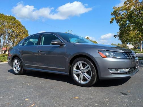 2014 Volkswagen Passat 2.0L TDI DSG SEL Premium