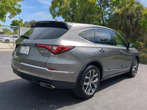 2022 Acura MDX Technology Package