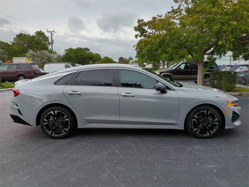 2024 Kia K5 GT-Line