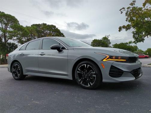 2024 Kia K5 GT-Line
