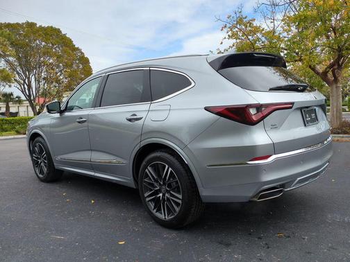 Solar Silver Metallic 2026 Acura MDX Advance Package