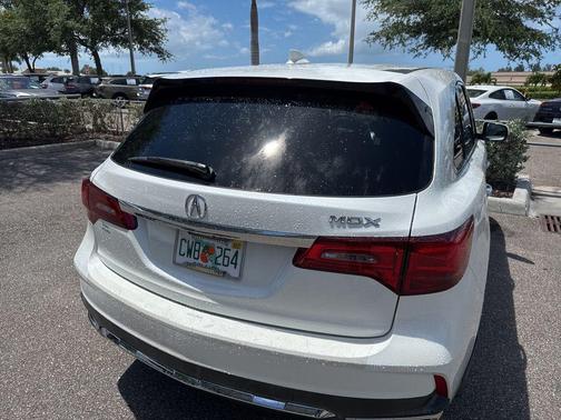 White Diamond Pearl 2018 Acura MDX 3.5L w/Technology Package