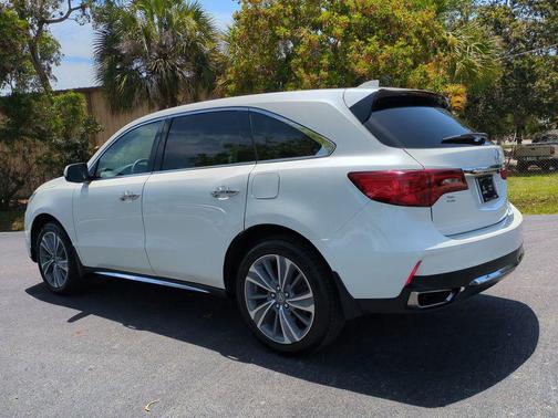 White Diamond Pearl 2018 Acura MDX 3.5L w/Technology Package