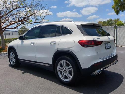 2021 Mercedes-Benz GLA 250 Base 4MATIC