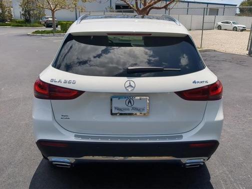 2021 Mercedes-Benz GLA 250 Base 4MATIC
