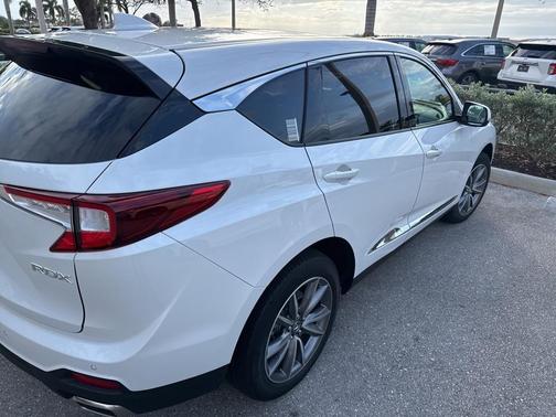 2023 Acura RDX Technology Package