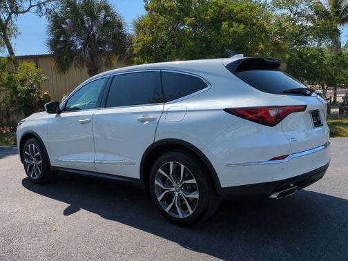 Platinum White Pearl 2022 Acura MDX Technology Package