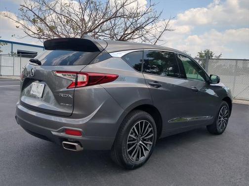 2025 Acura RDX Advance Package