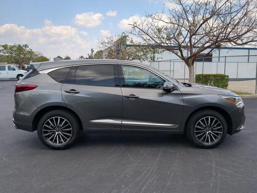 2025 Acura RDX Advance Package