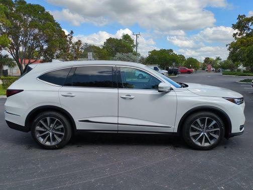 Platinum White Pearl 2026 Acura MDX Technology Package