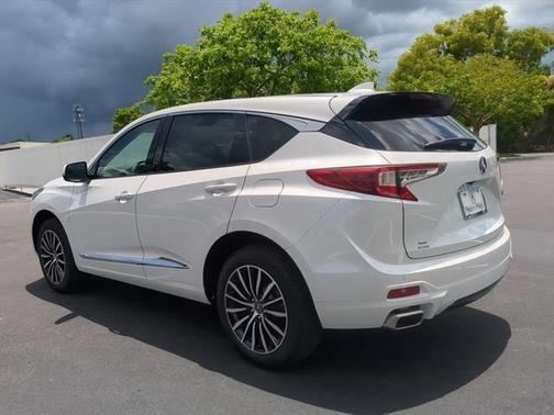2025 Acura RDX Advance Package