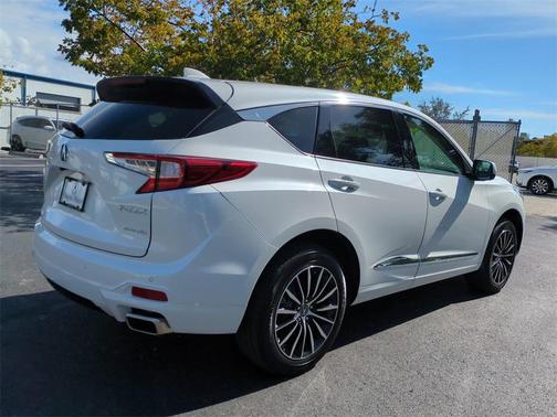 2026 Acura RDX Advance Package