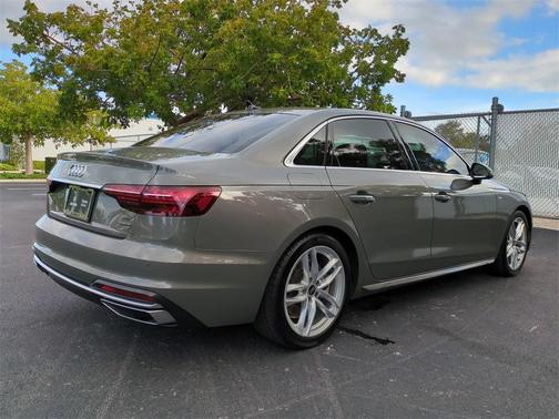 2023 Audi A4 45 S line Premium Plus