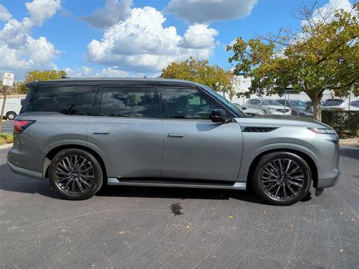 2025 INFINITI QX80 AUTOGRAPH AWD