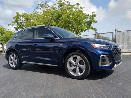 2023 Audi Q5 45 S line Premium Plus