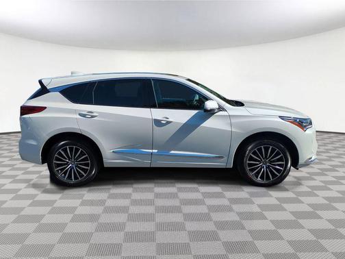 Platinum White Pearl 2026 Acura RDX Advance Package