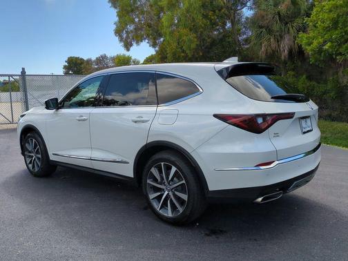 Platinum White Pearl 2026 Acura MDX Technology Package
