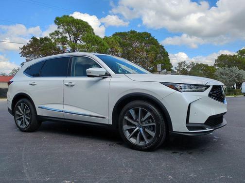 Platinum White Pearl 2026 Acura MDX Technology Package