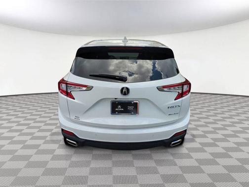 Platinum White Pearl 2026 Acura RDX Technology Package