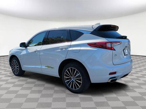 Platinum White Pearl 2026 Acura RDX Advance Package