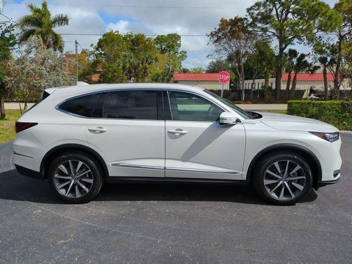 Platinum White Pearl 2026 Acura MDX Technology Package