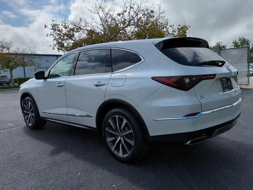 Platinum White Pearl 2026 Acura MDX Technology Package