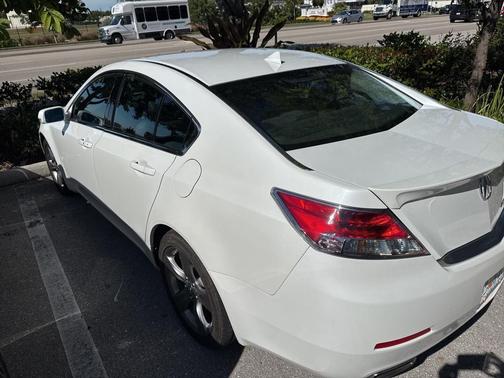 2014 Acura TL Technology