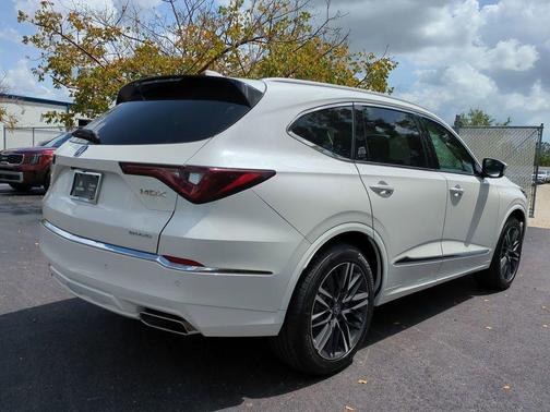 Platinum White Pearl 2026 Acura MDX Advance Package