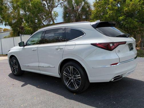Platinum White Pearl 2026 Acura MDX Advance Package
