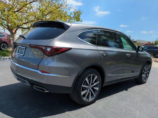 Liquid Carbon Metallic 2026 Acura MDX Technology Package