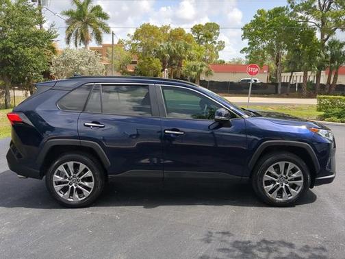 2019 Toyota RAV4 Limited